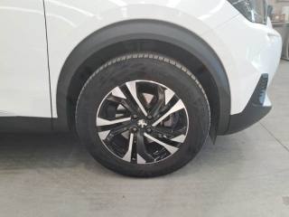 PEUGEOT 2008 usata, con Fari LED