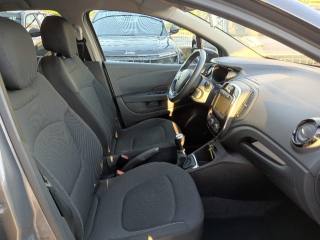 RENAULT Captur usata, con USB