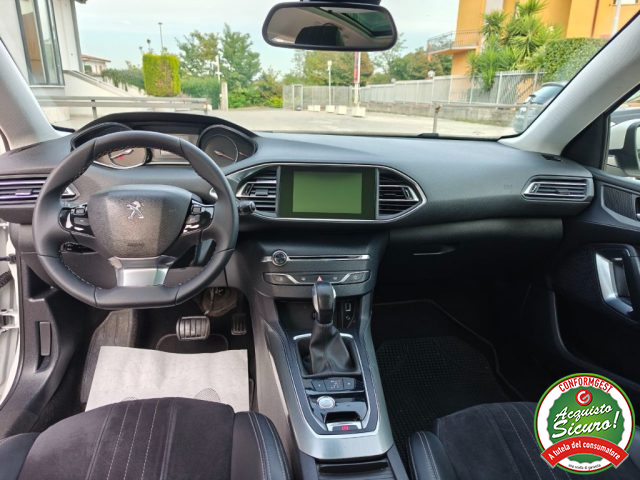 PEUGEOT 308 usata, con Climatizzatore