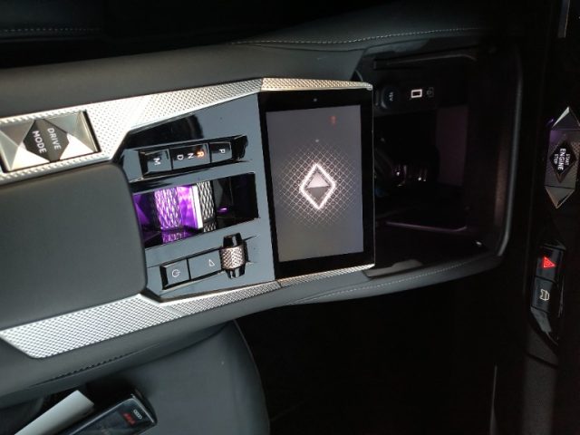 DS AUTOMOBILES DS 4 usata, con Sistema di navigazione