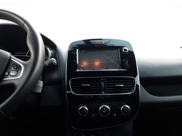 RENAULT Clio usata, con Interni in pelle