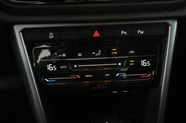VOLKSWAGEN T-Roc usata 11