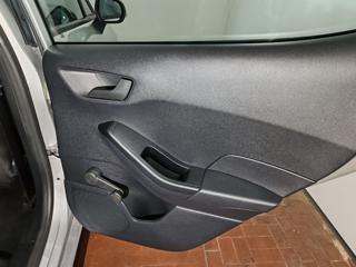 FORD Fiesta usata, con Luci diurne LED