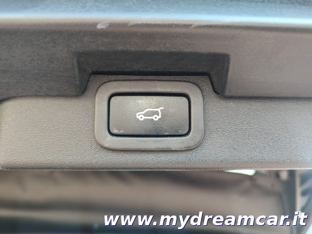 LAND ROVER Discovery usata 28