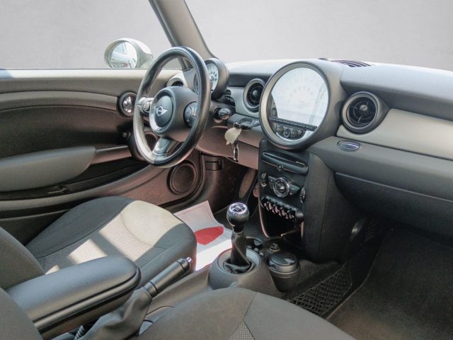 MINI Cooper usata, con Climatizzatore