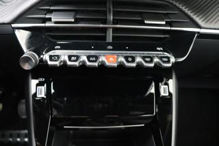 PEUGEOT 2008 usata, con Volante in pelle