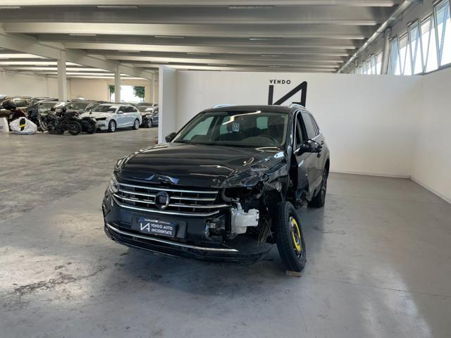 VOLKSWAGEN Tiguan usata, con Airbag laterali