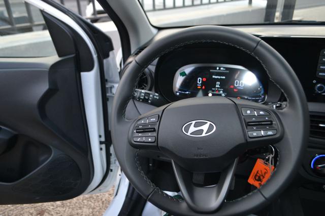HYUNDAI i10 usata, con Autoradio