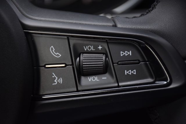 ALFA ROMEO Stelvio usata, con Touch screen