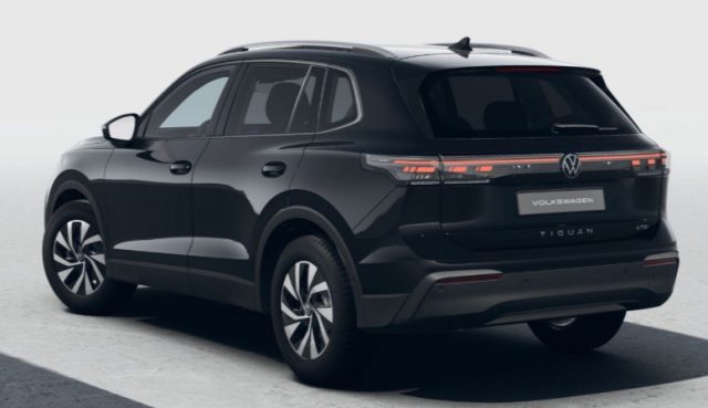 VOLKSWAGEN Tiguan usata, con Alzacristalli elettrici