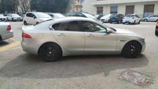 JAGUAR XE usata, con Chiusura centralizzata