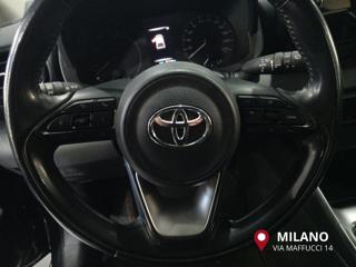 TOYOTA Yaris usata, con Volante multifunzione