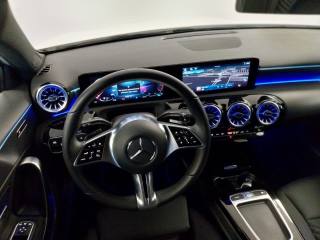MERCEDES-BENZ A 180 usata, con Touch screen