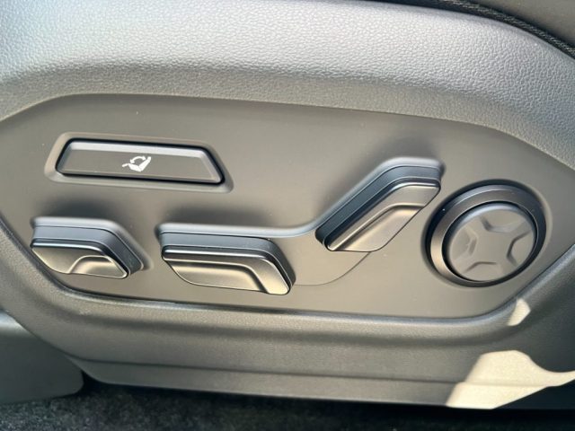 HYUNDAI Santa Fe usata, con Interni in pelle