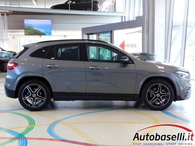MERCEDES-BENZ GLA 180 usata, con Vetri oscurati