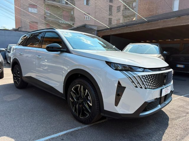 PEUGEOT 5008 usata, con Airbag laterali
