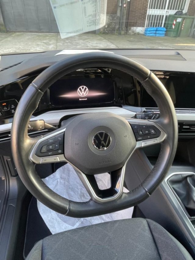 VOLKSWAGEN Golf usata, con Fendinebbia