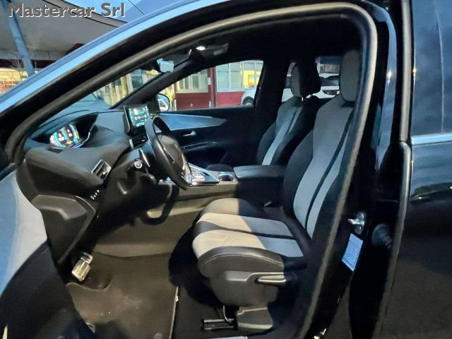 PEUGEOT 3008 usata, con Sistema di navigazione