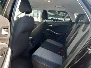 OPEL Grandland X usata, con USB