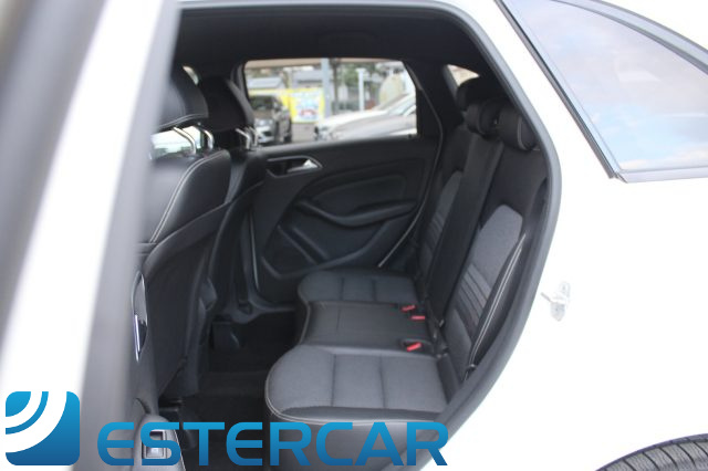 MERCEDES-BENZ B 200 usata, con Frenata d