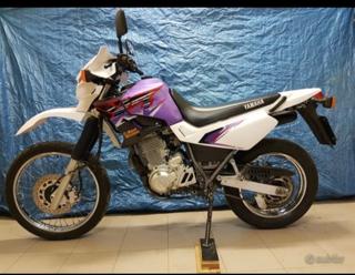 YAMAHA XT 600 usata 8