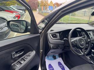 KIA Carens usata, con Autoradio