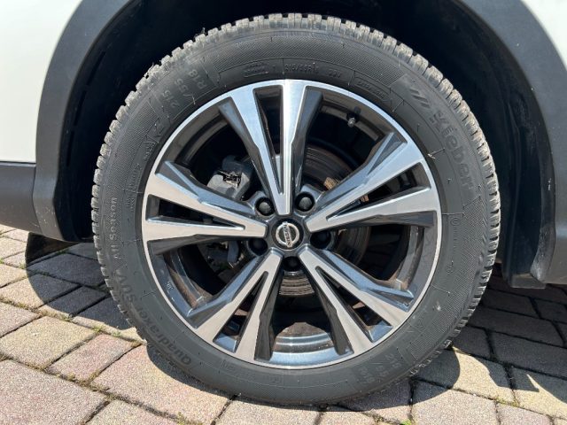 NISSAN Qashqai usata, con Trazione integrale