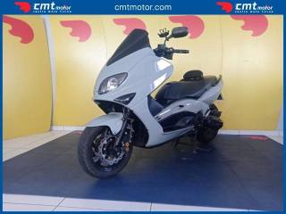 YAMAHA T-Max 500 usata 4