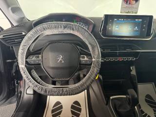 PEUGEOT 208 usata, con Sensore di luce