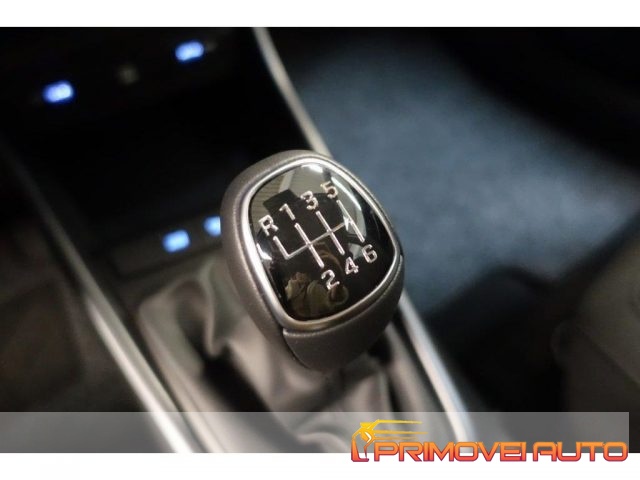 HYUNDAI Bayon usata, con Fari LED