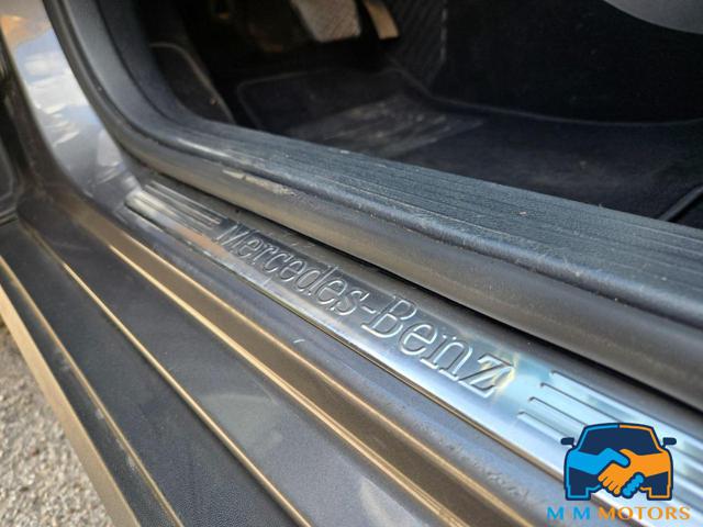 MERCEDES-BENZ GLA 180 usata 23