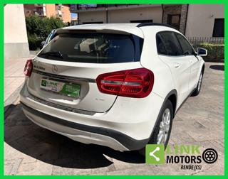 MERCEDES-BENZ GLA 200 usata, con Boardcomputer