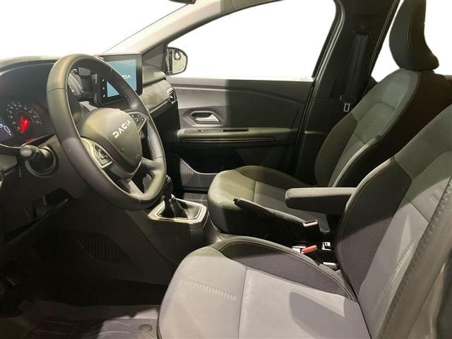 DACIA Jogger usata, con Touch screen