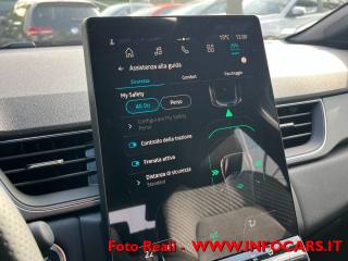 RENAULT Captur usata, con Volante in pelle