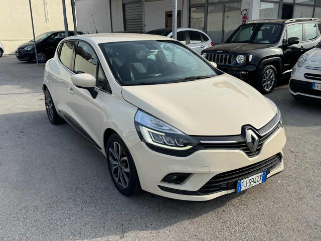 RENAULT Clio usata, con Airbag laterali