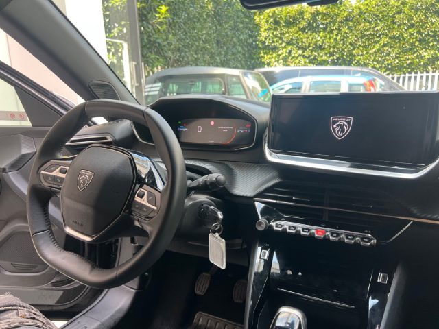 PEUGEOT 2008 usata, con Servosterzo