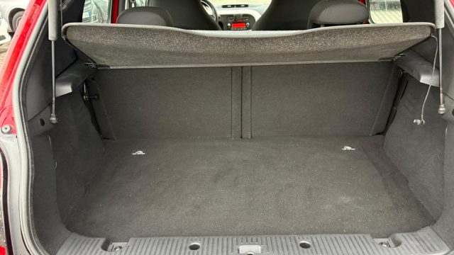 RENAULT Twingo usata, con Sistema di navigazione