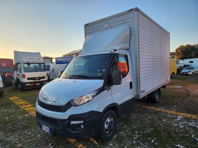 IVECO Daily usata, con ABS