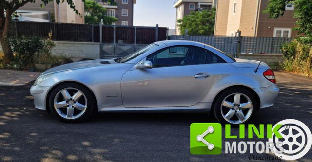MERCEDES-BENZ SLK 200 usata, con Alzacristalli elettrici