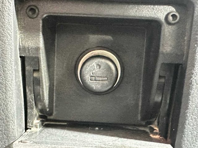 MITSUBISHI Pajero usata, con Sensori di parcheggio posteriori