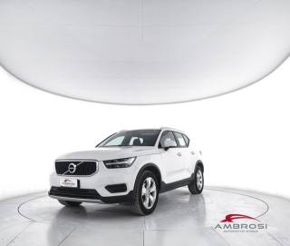 VOLVO XC40 T2 Geartronic Momentum