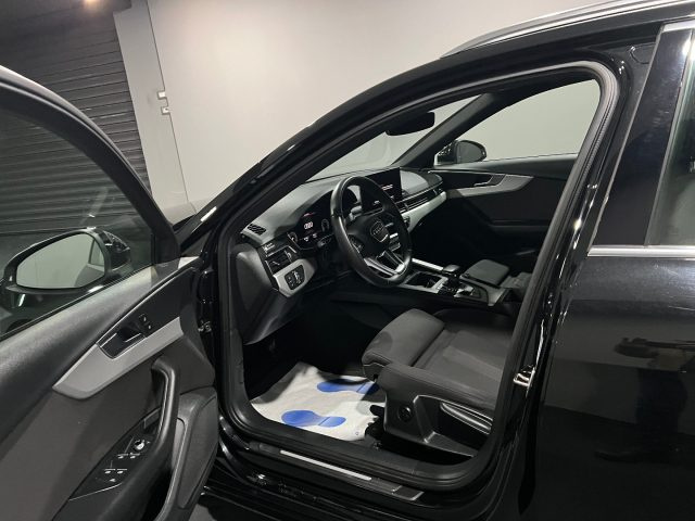 AUDI A4 usata, con Autoradio