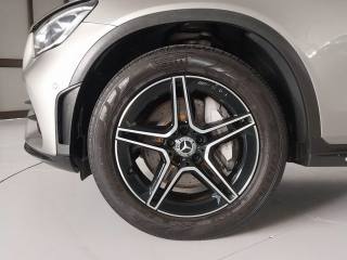 MERCEDES-BENZ GLC 300 usata, con Alzacristalli elettrici