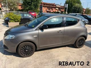 LANCIA Ypsilon usata, con Volante in pelle