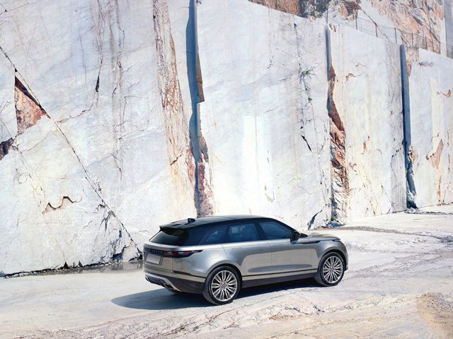 LAND ROVER Range Rover Velar usata, con Airbag