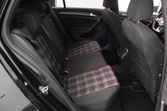 VOLKSWAGEN Golf GTI usata, con Climatizzatore