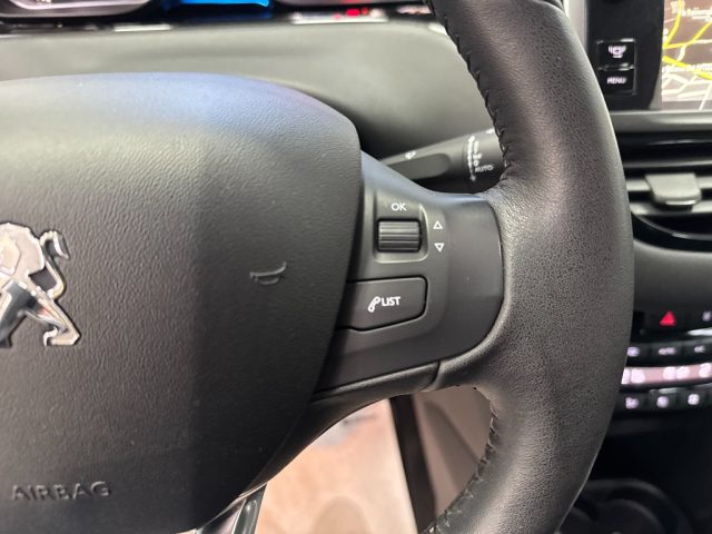 PEUGEOT 208 usata, con Vivavoce