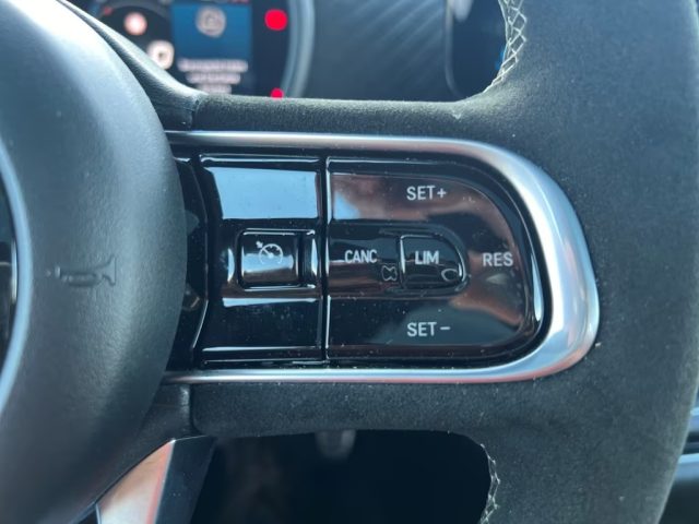 ABARTH 500e usata, con ESP