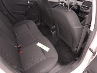 PEUGEOT 208 usata, con Apple CarPlay