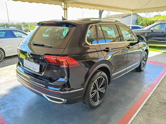 VOLKSWAGEN Tiguan usata, con Autoradio